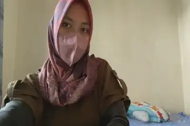 Ukhti Pancing Birahi Sampai Lupa Pintu Kamar Terbuka